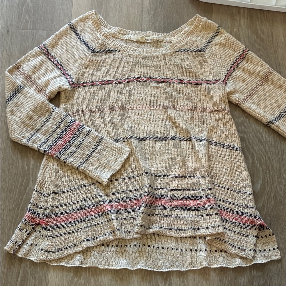Women's Beige Patterned Top